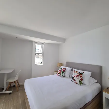 Step To The Sea 5 Apartment
