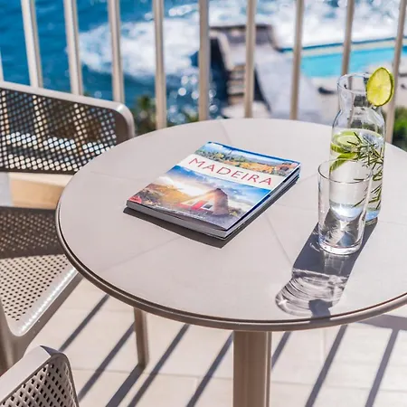 Step To The Sea 5 丰沙尔