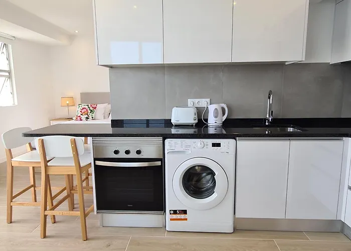 Step To The Sea 5, By Pausa Apartment Funchal (Madeira)