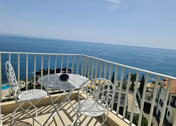 Step To The Sea 5, By Pausa Appartement Funchal (Madeira)
