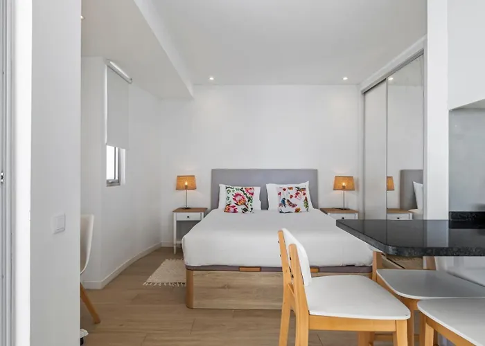 Step To The Sea 5, By Pausa Funchal (Madeira)