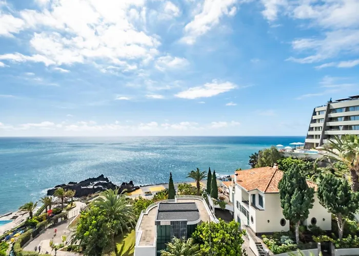 Step To The Sea 5, By Pausa * Funchal (Madeira)